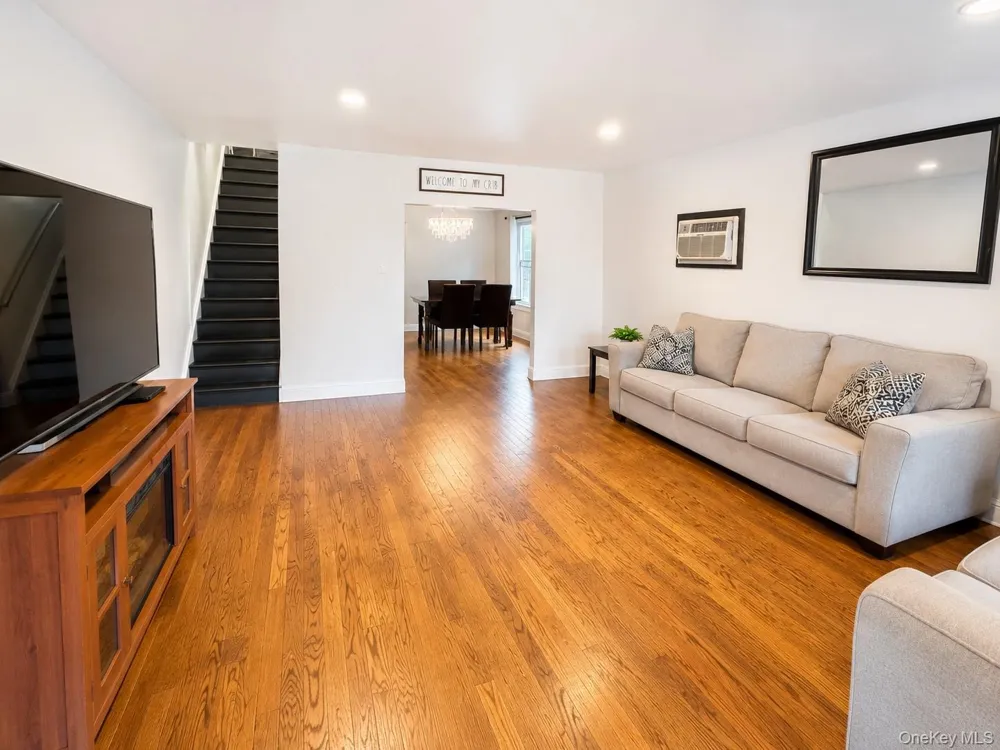 10713 Sutter Avenue Ozone Park, NY 11417