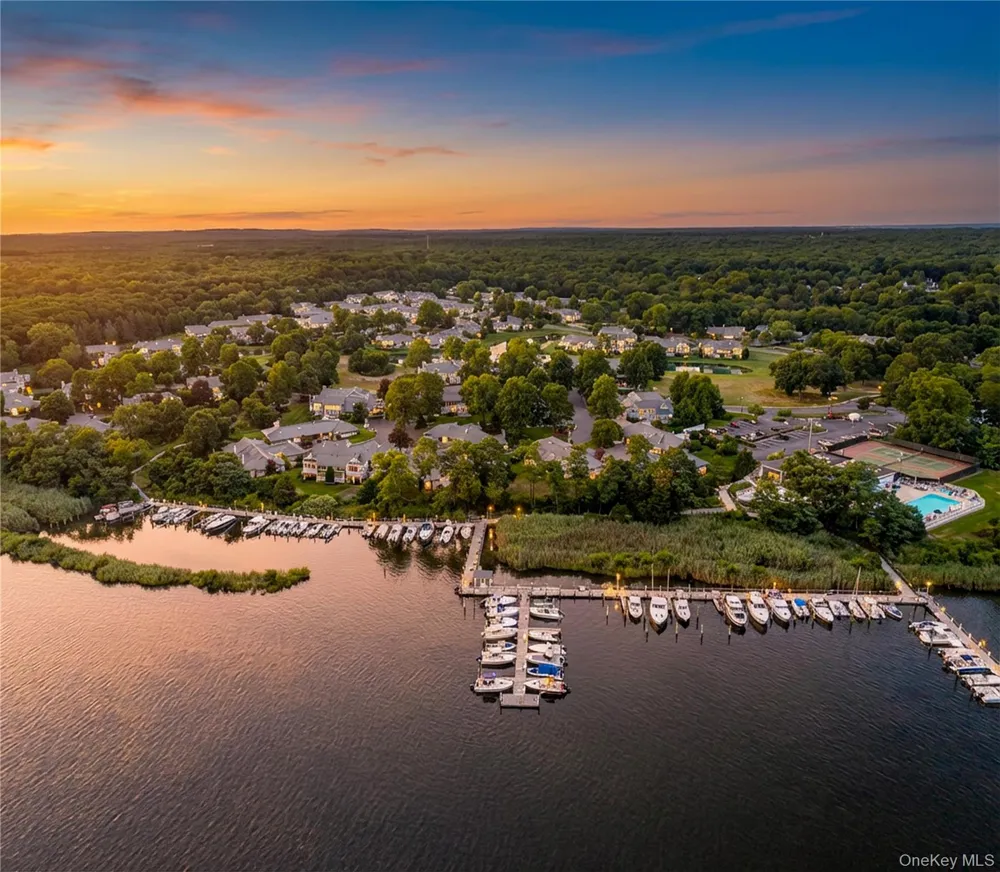 632 Water Way #32 Moriches, NY 11955