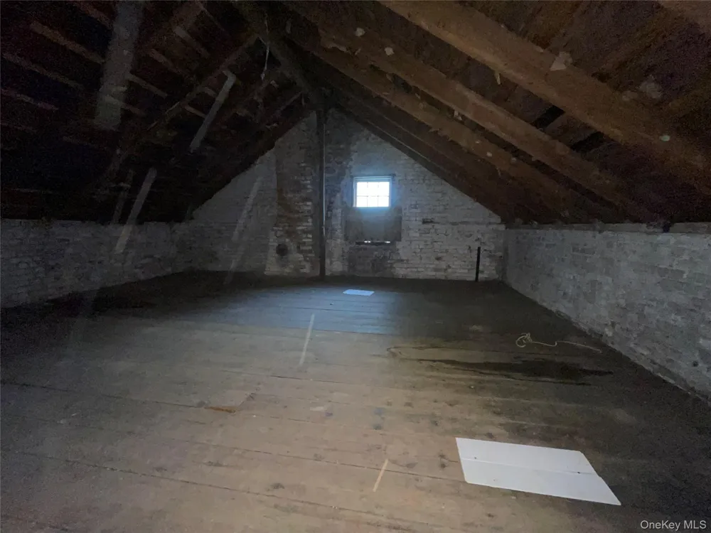 169 Holmes Road Newburgh, NY 12550