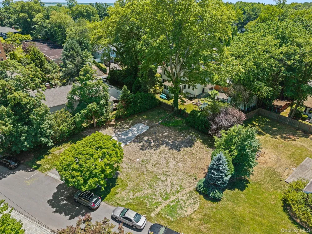 819 The Crescent Mamaroneck, NY 10543