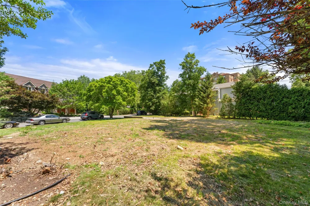 819 The Crescent Mamaroneck, NY 10543