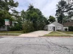 44 Commander Avenue Hempstead, NY 11550