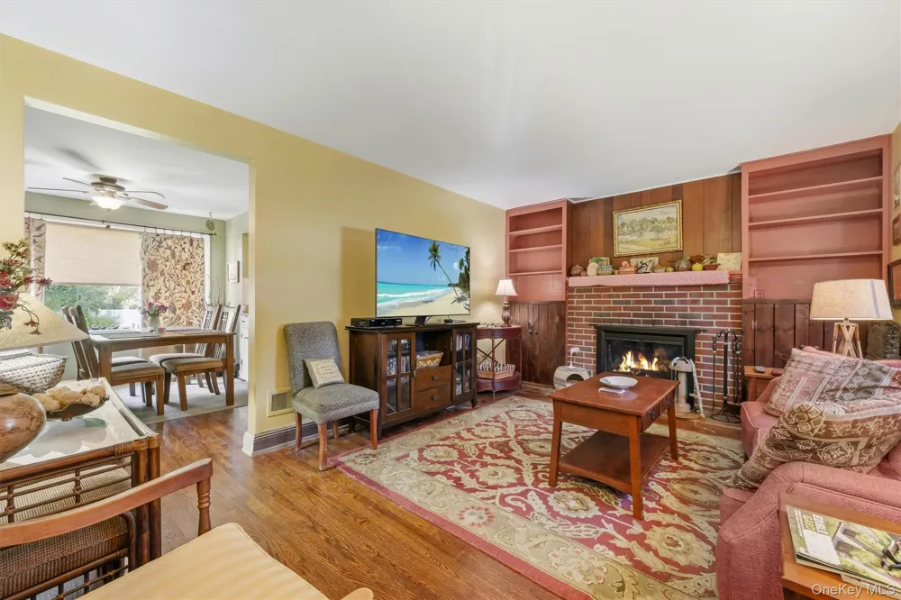 13 Calmer Place Hyde Park, NY 12538