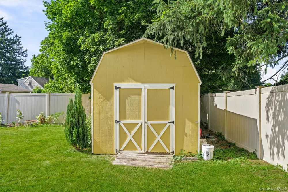 13 Calmer Place Hyde Park, NY 12538