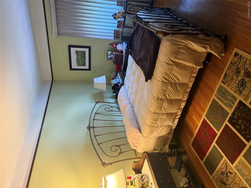 64-23 84th Street Middle Village, NY 11379