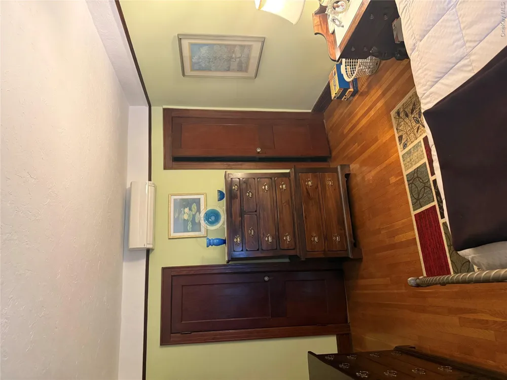 64-23 84th Street Middle Village, NY 11379