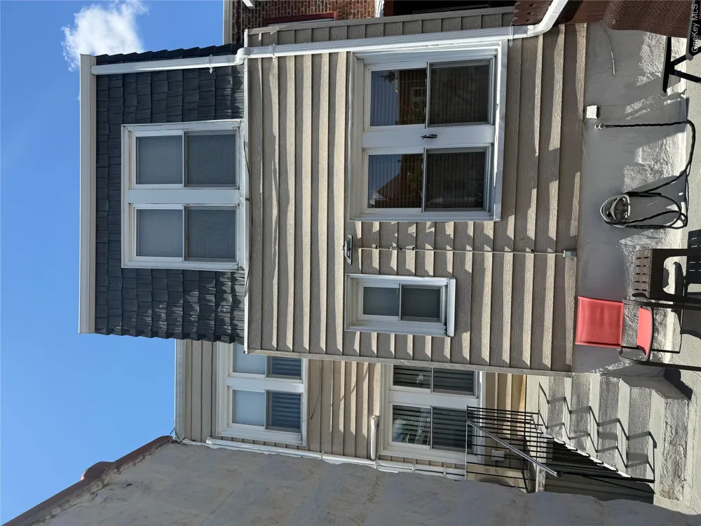 64-23 84th Street Middle Village, NY 11379