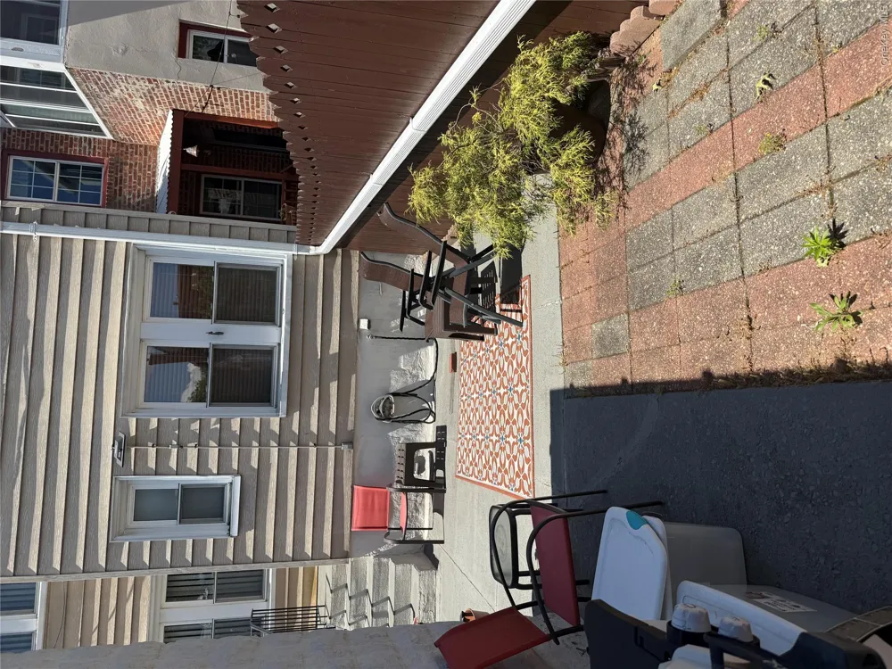 64-23 84th Street Middle Village, NY 11379