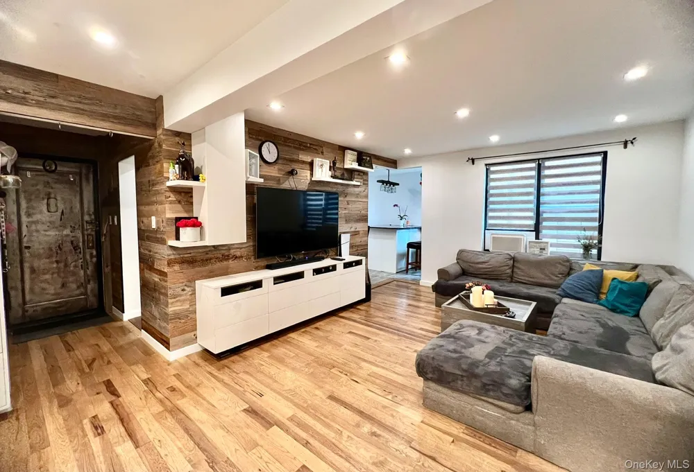 83-30 98th Street #3A Woodhaven, NY 11421