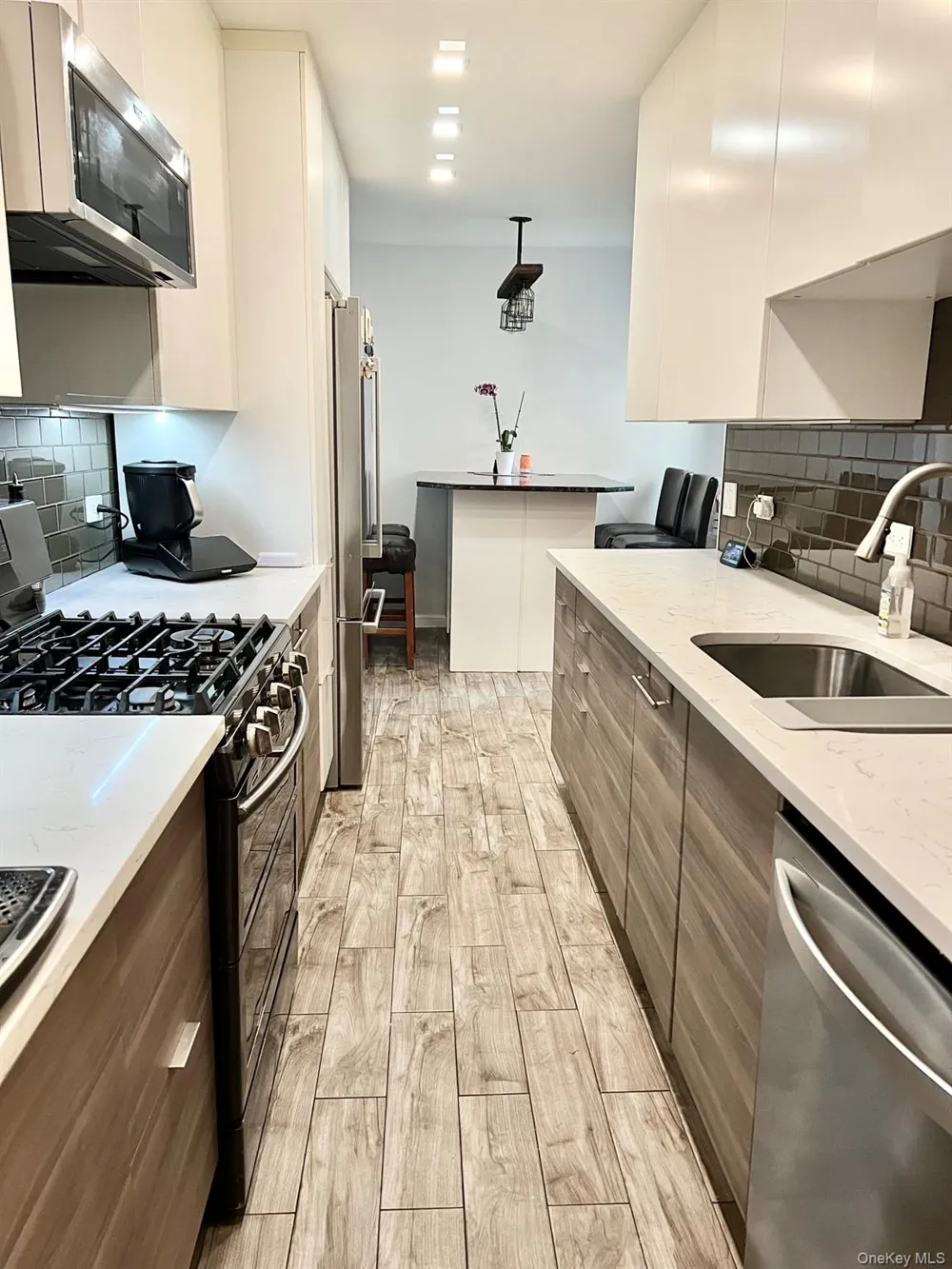 83-30 98th Street #3A Woodhaven, NY 11421