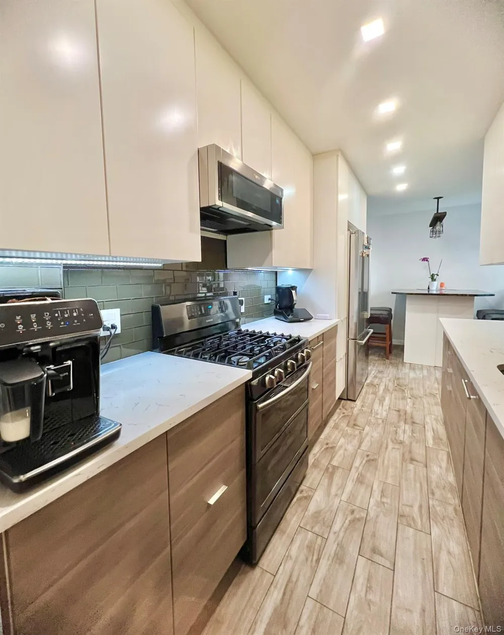 83-30 98th Street #3A Woodhaven, NY 11421