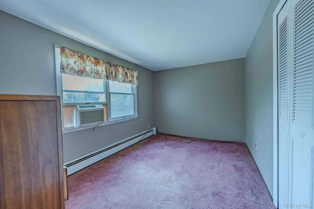 21 Madeley Lane Stony Brook, NY 11790