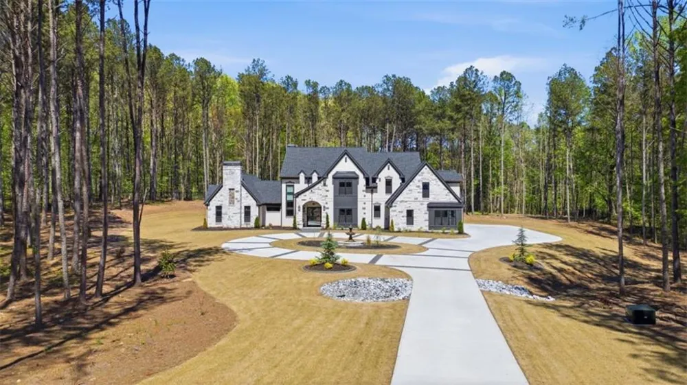 1315 Sandy Creek Road Tyrone, GA 30290