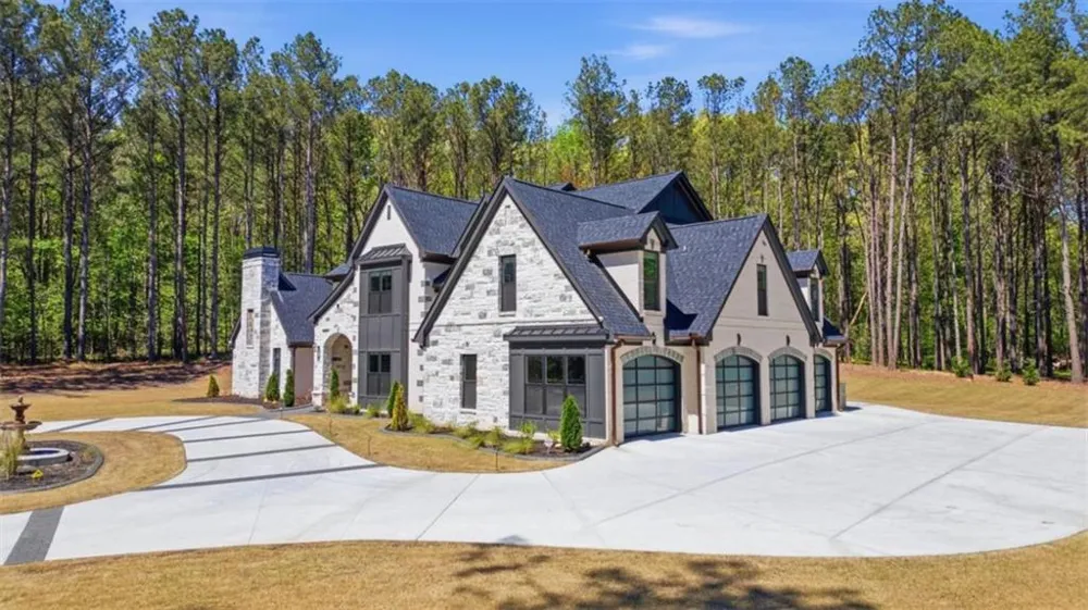1315 Sandy Creek Road Tyrone, GA 30290