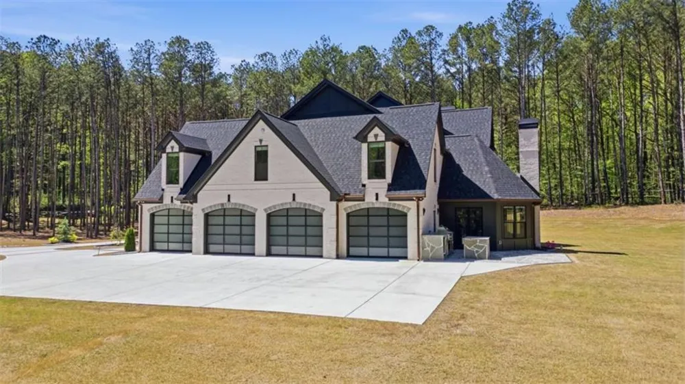 1315 Sandy Creek Road Tyrone, GA 30290