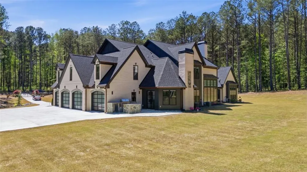 1315 Sandy Creek Road Tyrone, GA 30290