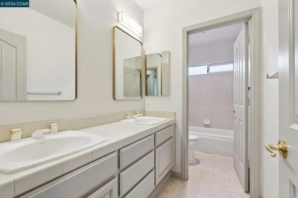 905 Dana Highlands Ct Lafayette, CA 94549