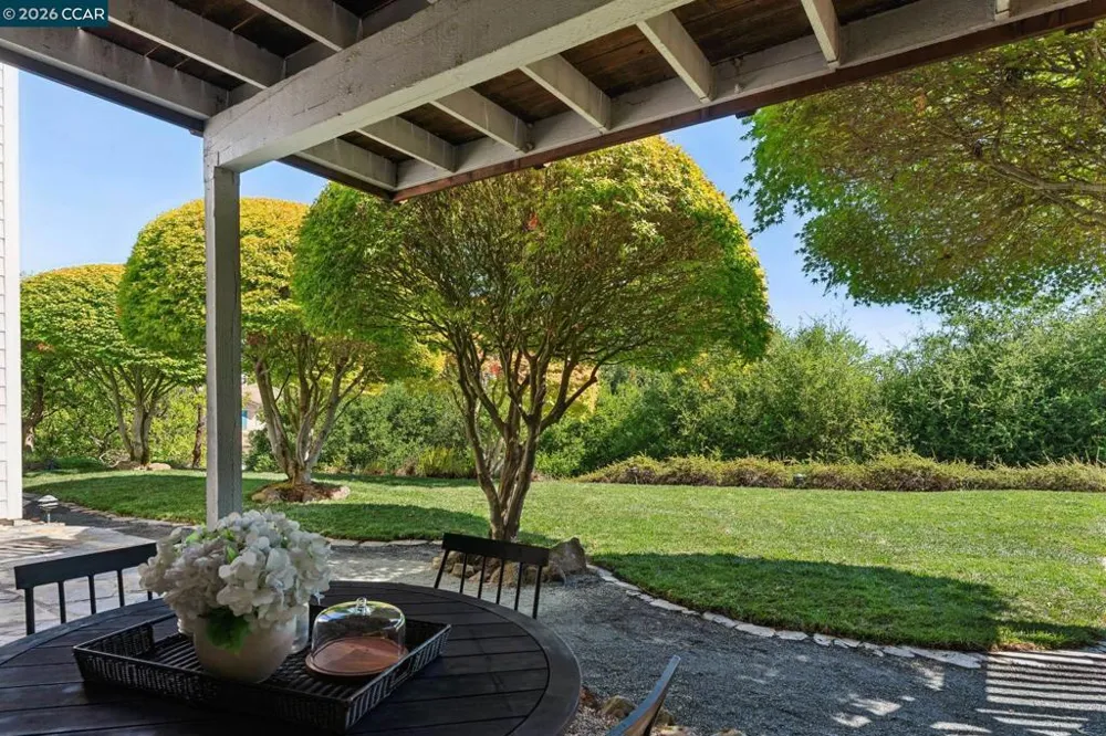 905 Dana Highlands Ct Lafayette, CA 94549