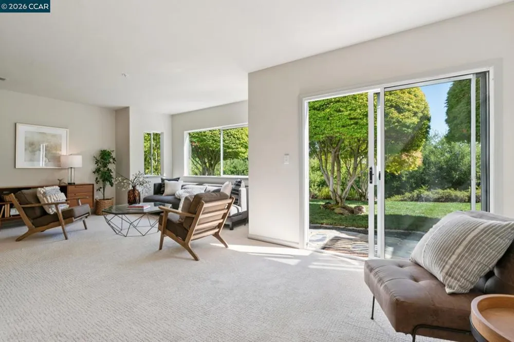 905 Dana Highlands Ct Lafayette, CA 94549