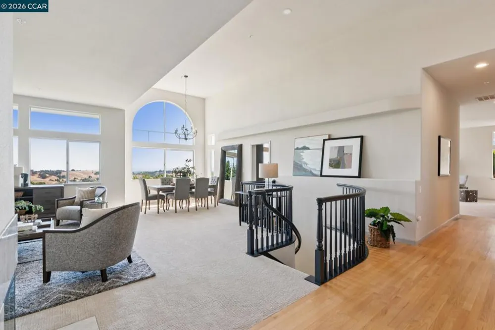 905 Dana Highlands Ct Lafayette, CA 94549