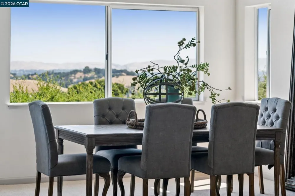 905 Dana Highlands Ct Lafayette, CA 94549