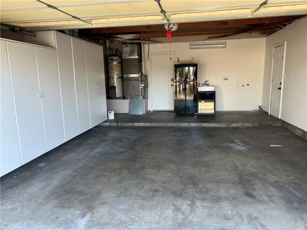 122 Fulton Way Upland, CA 91786