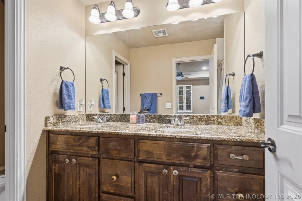 308 Hidden Ardmore, OK 73401