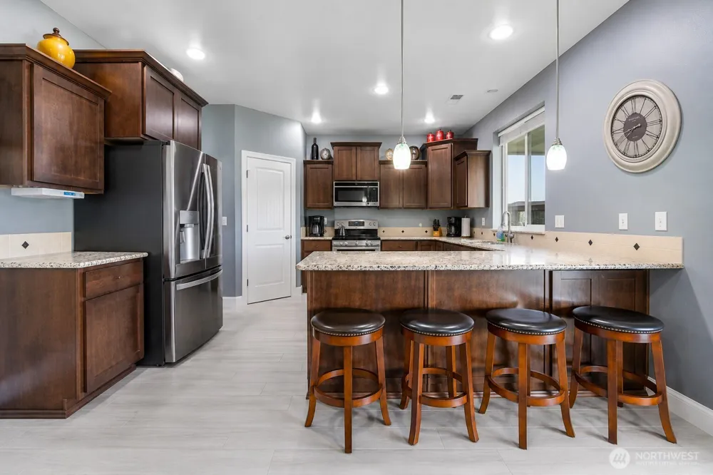 16409 S Lanell Prosser, WA 99350