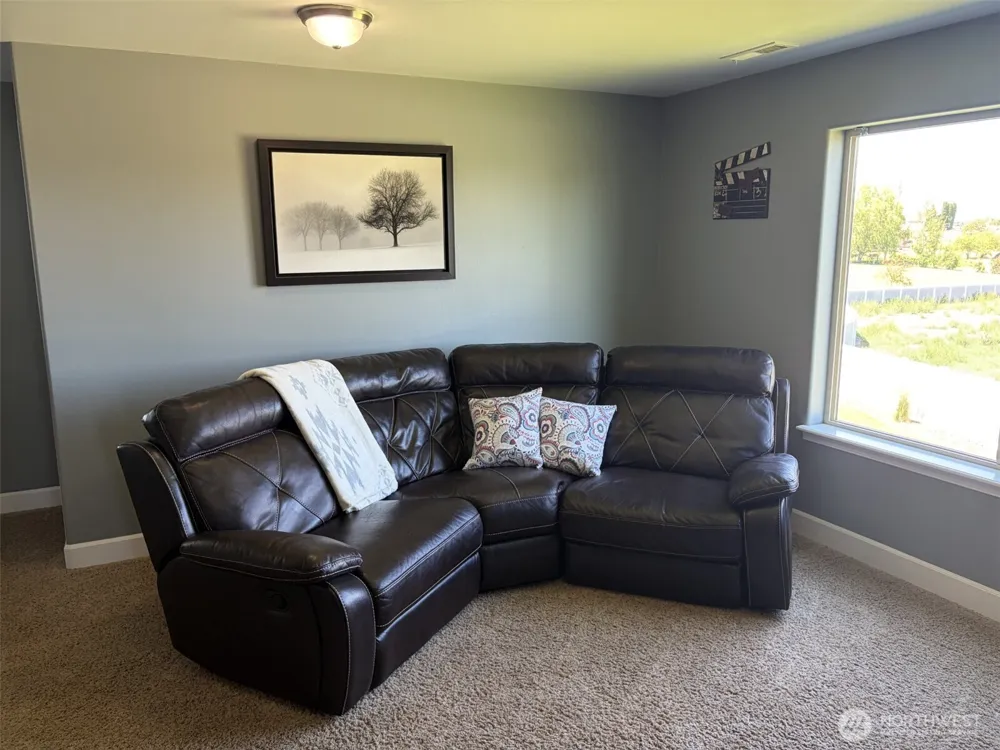 16409 S Lanell Prosser, WA 99350