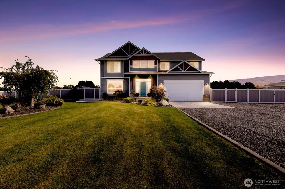 16409 S Lanell Prosser, WA 99350