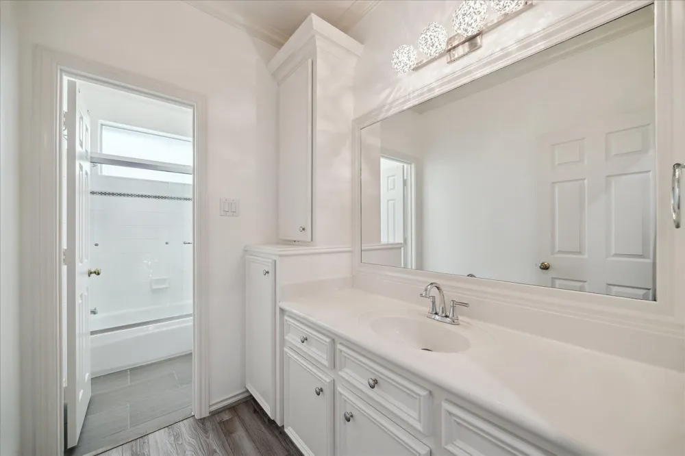 4111 Thistle Hill Court Sugar Land, TX 77479