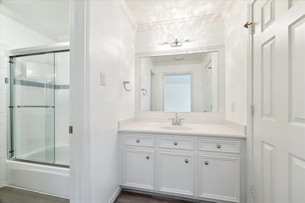 4111 Thistle Hill Court Sugar Land, TX 77479