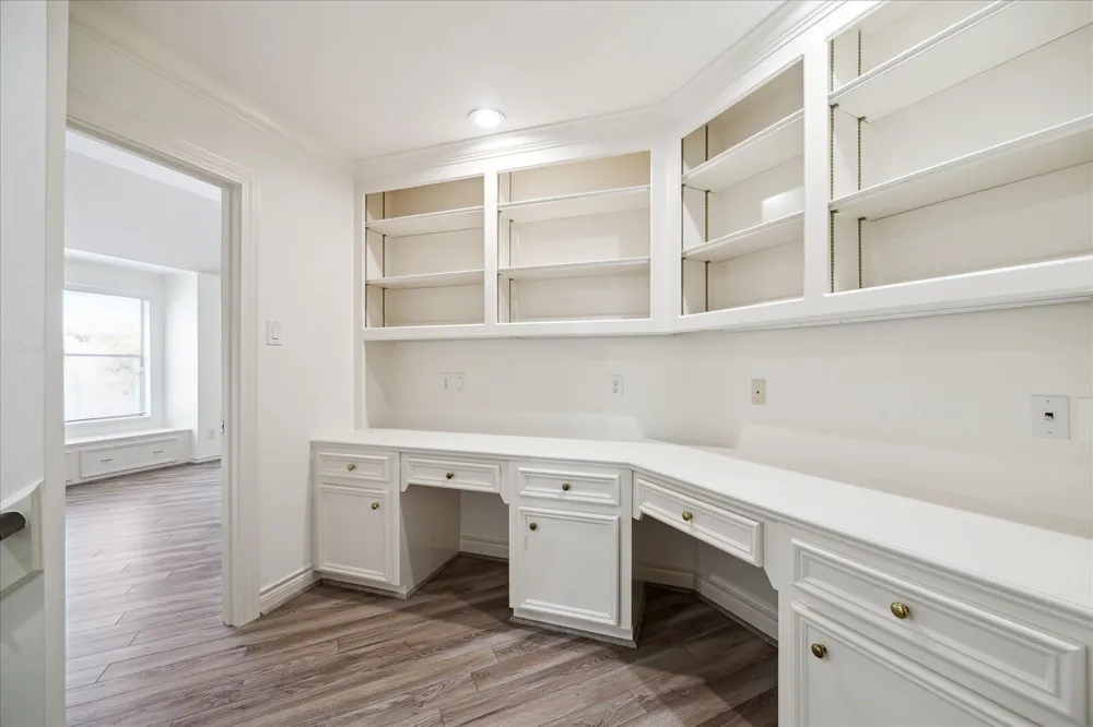 4111 Thistle Hill Court Sugar Land, TX 77479