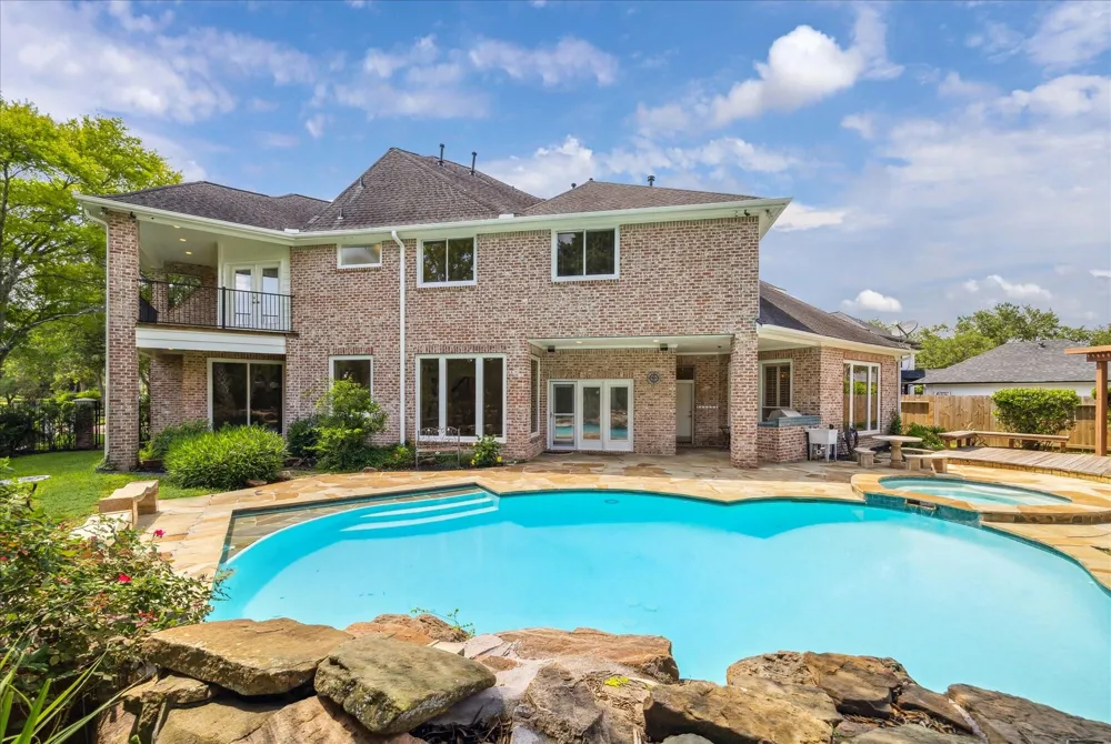 4111 Thistle Hill Court Sugar Land, TX 77479