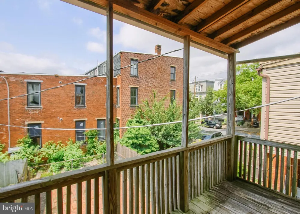 232 PEFFER STREET Harrisburg, PA 17102