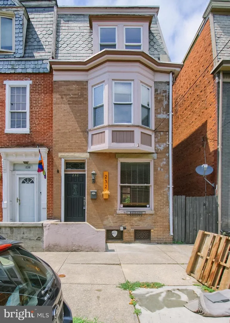 232 PEFFER STREET Harrisburg, PA 17102