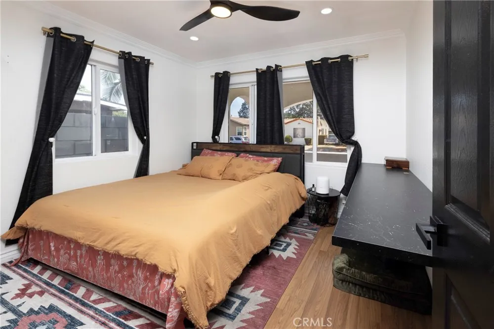 5447 Lime Avenue Long Beach, CA 90805