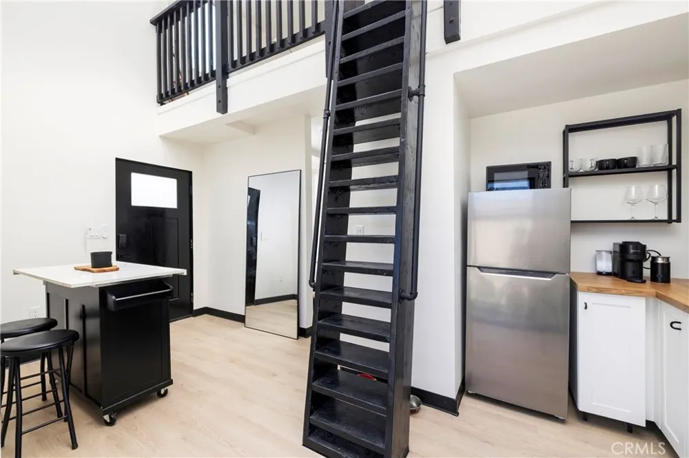 5447 Lime Avenue Long Beach, CA 90805