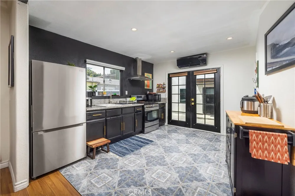 5447 Lime Avenue Long Beach, CA 90805