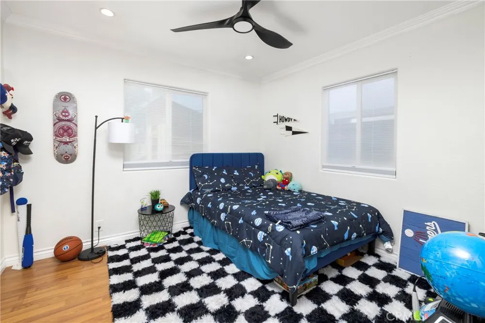 5447 Lime Avenue Long Beach, CA 90805
