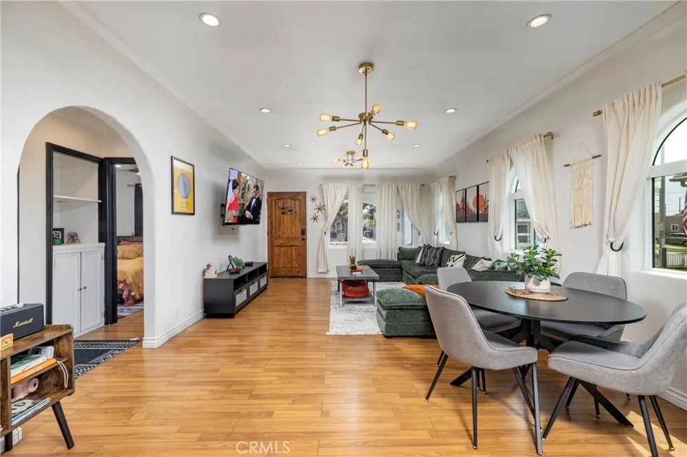 5447 Lime Avenue Long Beach, CA 90805