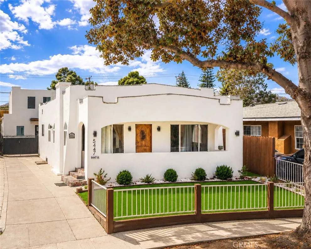 5447 Lime Avenue Long Beach, CA 90805