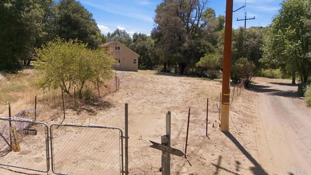 17357 Iron Springs Road Julian, CA 92036