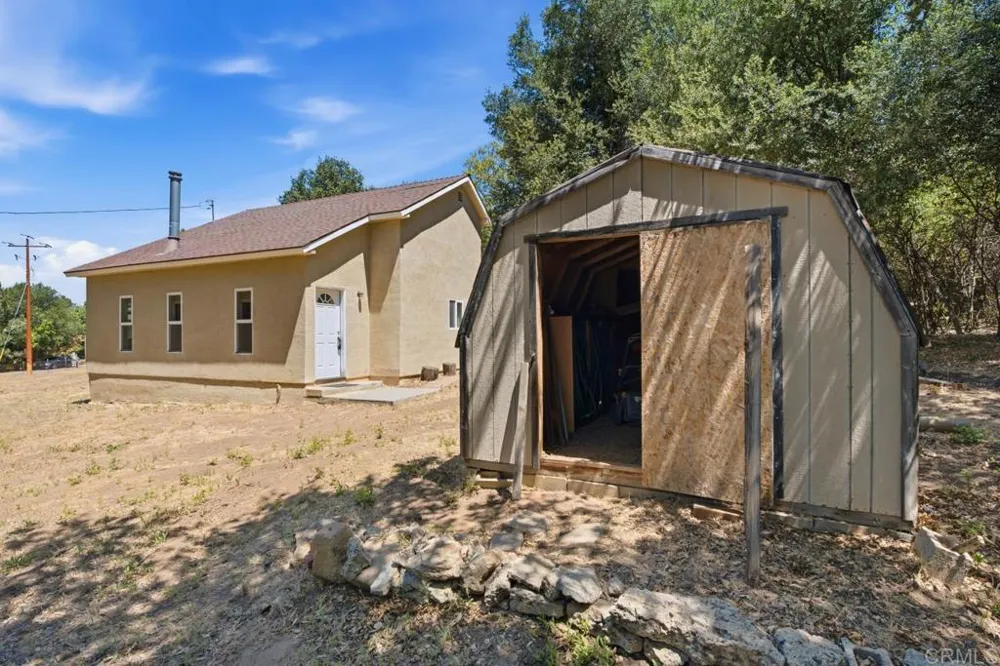 17357 Iron Springs Road Julian, CA 92036