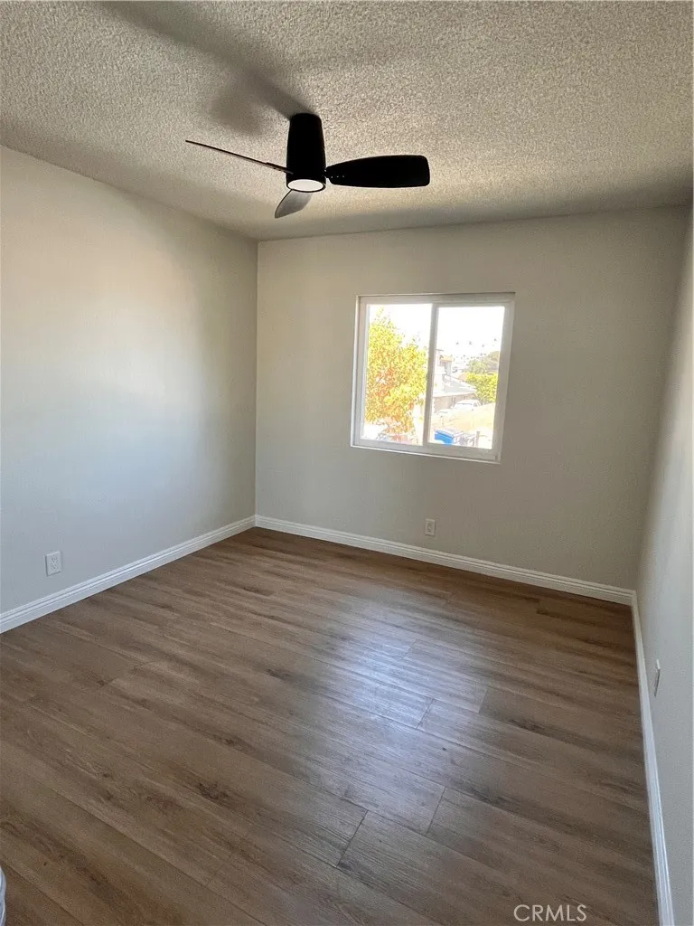 703 W Anaheim Wilmington, CA 90744