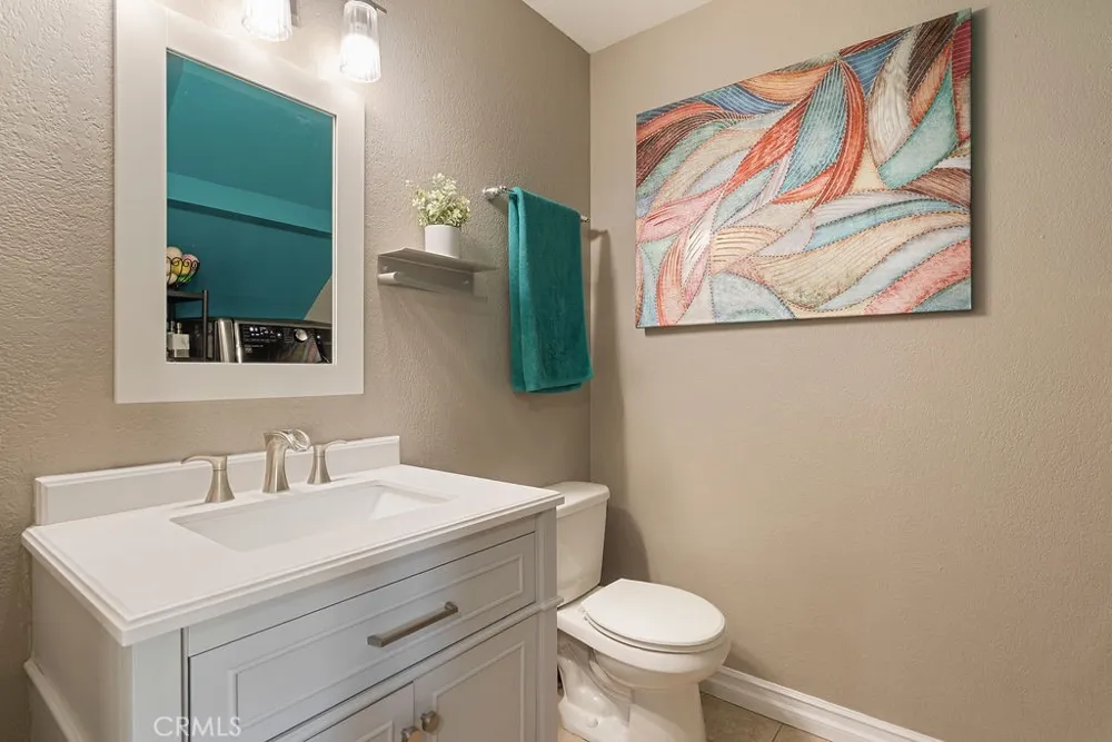 555 D Upland, CA 91786