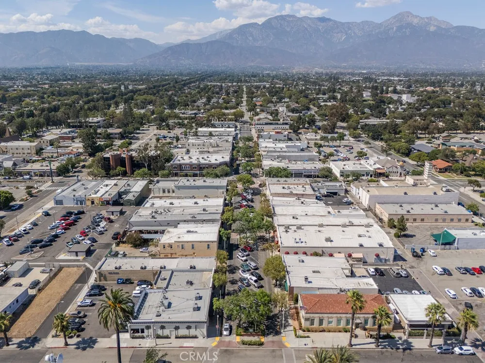 555 D Upland, CA 91786