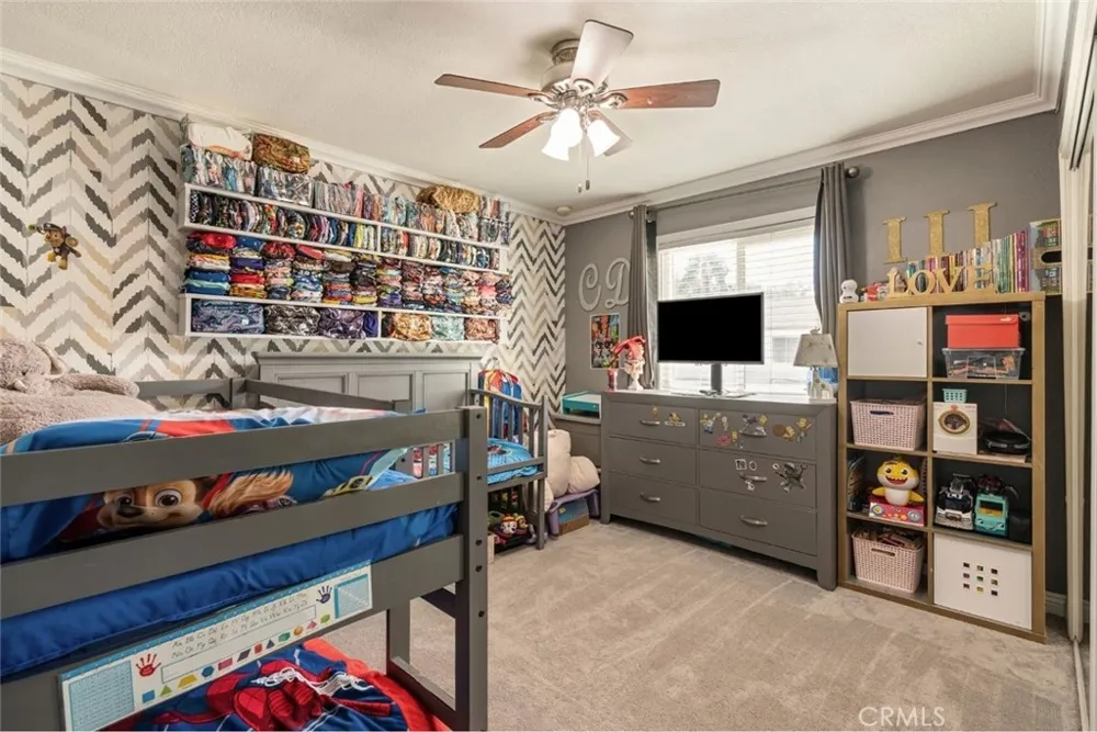 555 D Upland, CA 91786
