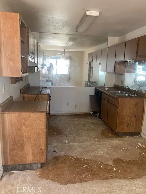15388 Pacific Clearlake, CA 95422