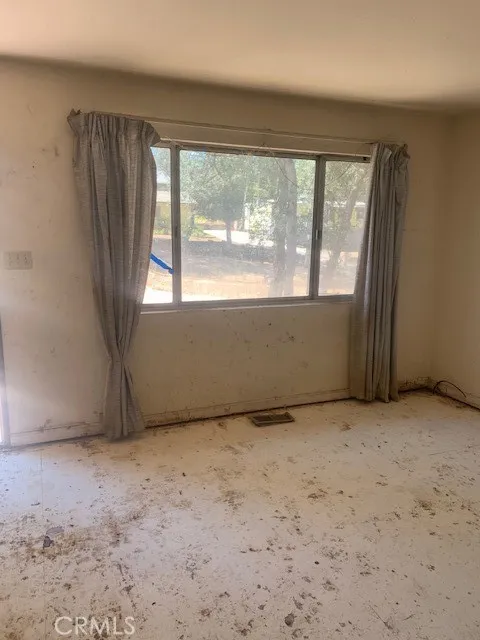 15388 Pacific Clearlake, CA 95422